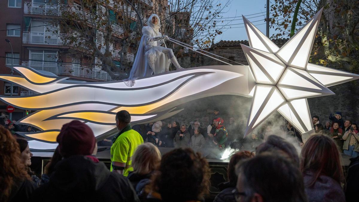La carroza de Polaris en la Cabalgata de Reyes de Mataró de 2024