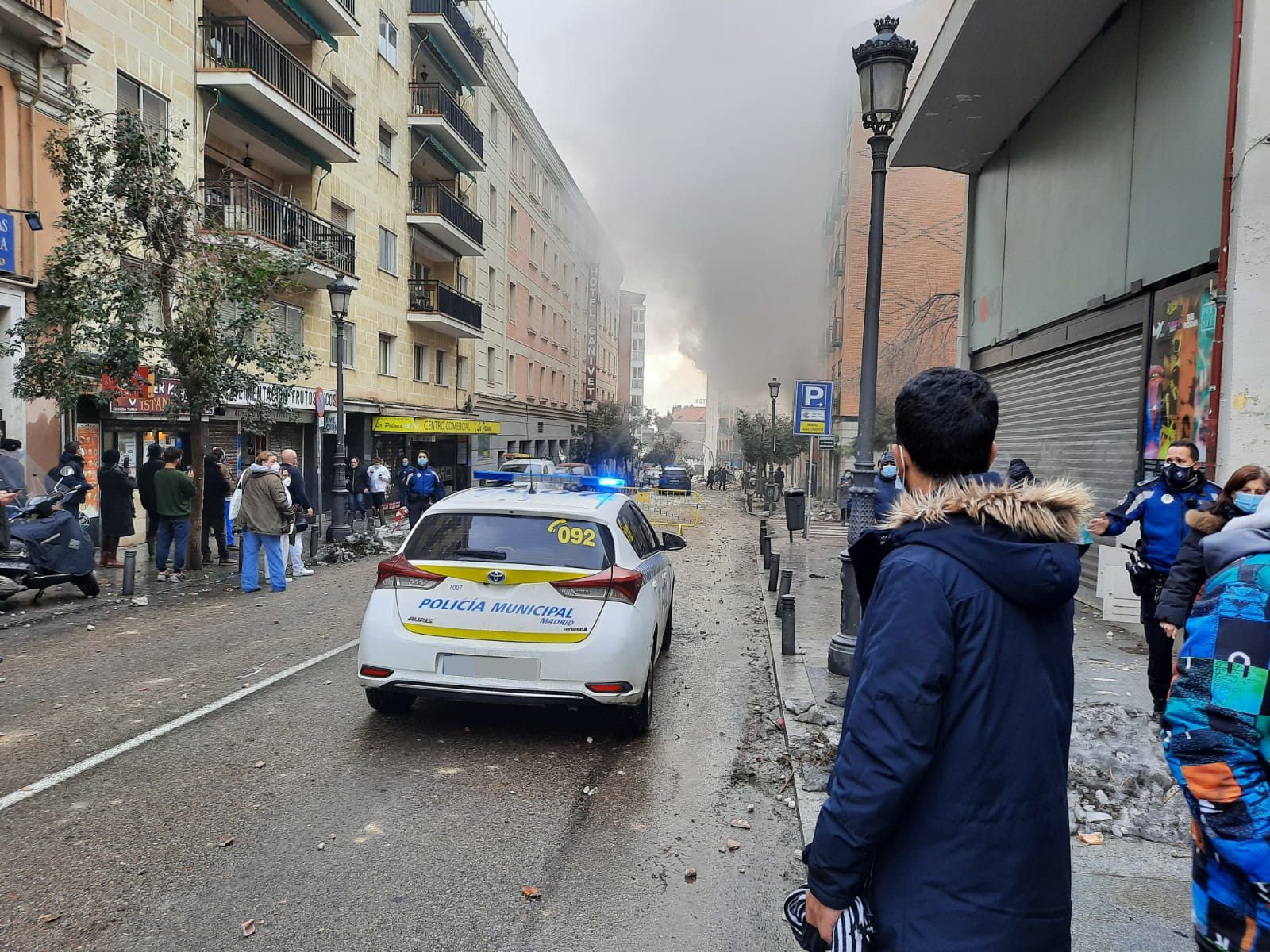 Al menos tres muertos en una fuerte explosión en un edificio del centro de Madrid