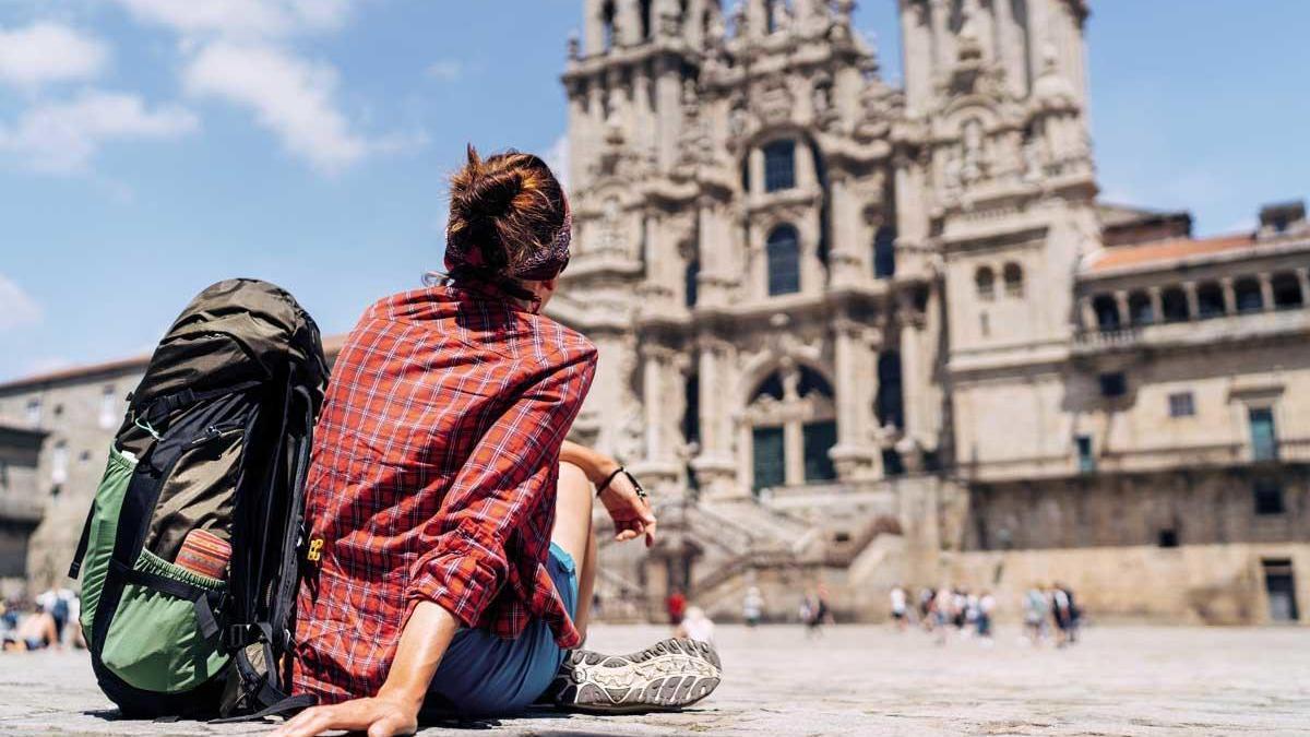 Mochila a la espalda: todos los caminos llevan a Santiago