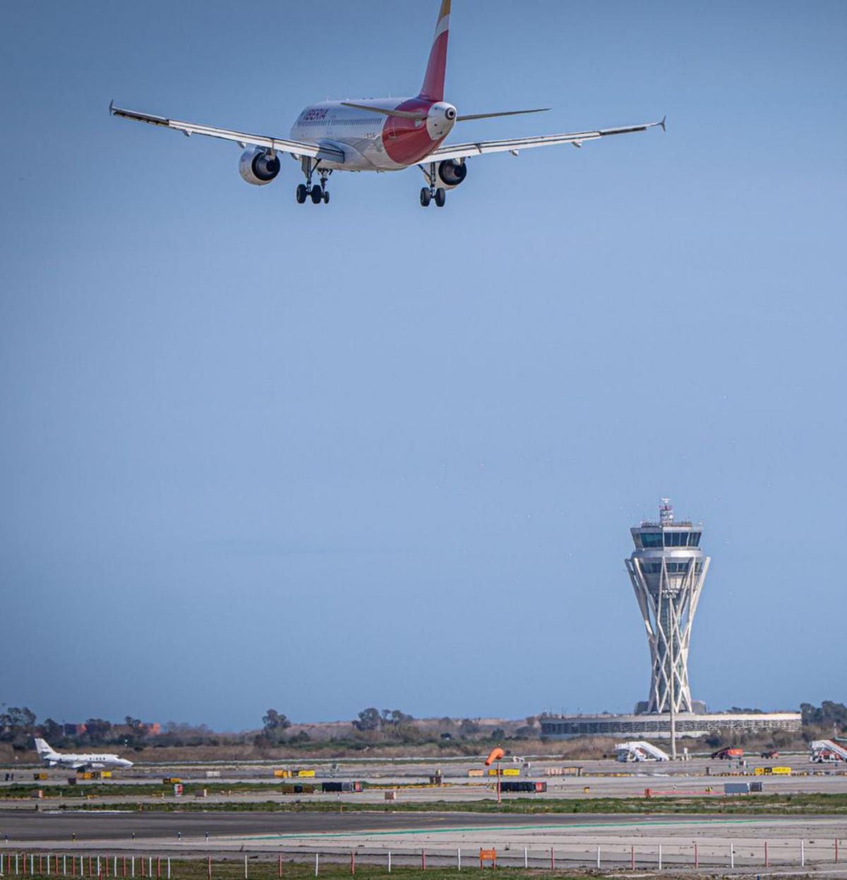 Aena licitarà "els pròxims dies"el pla per a l’ampliació del Prat