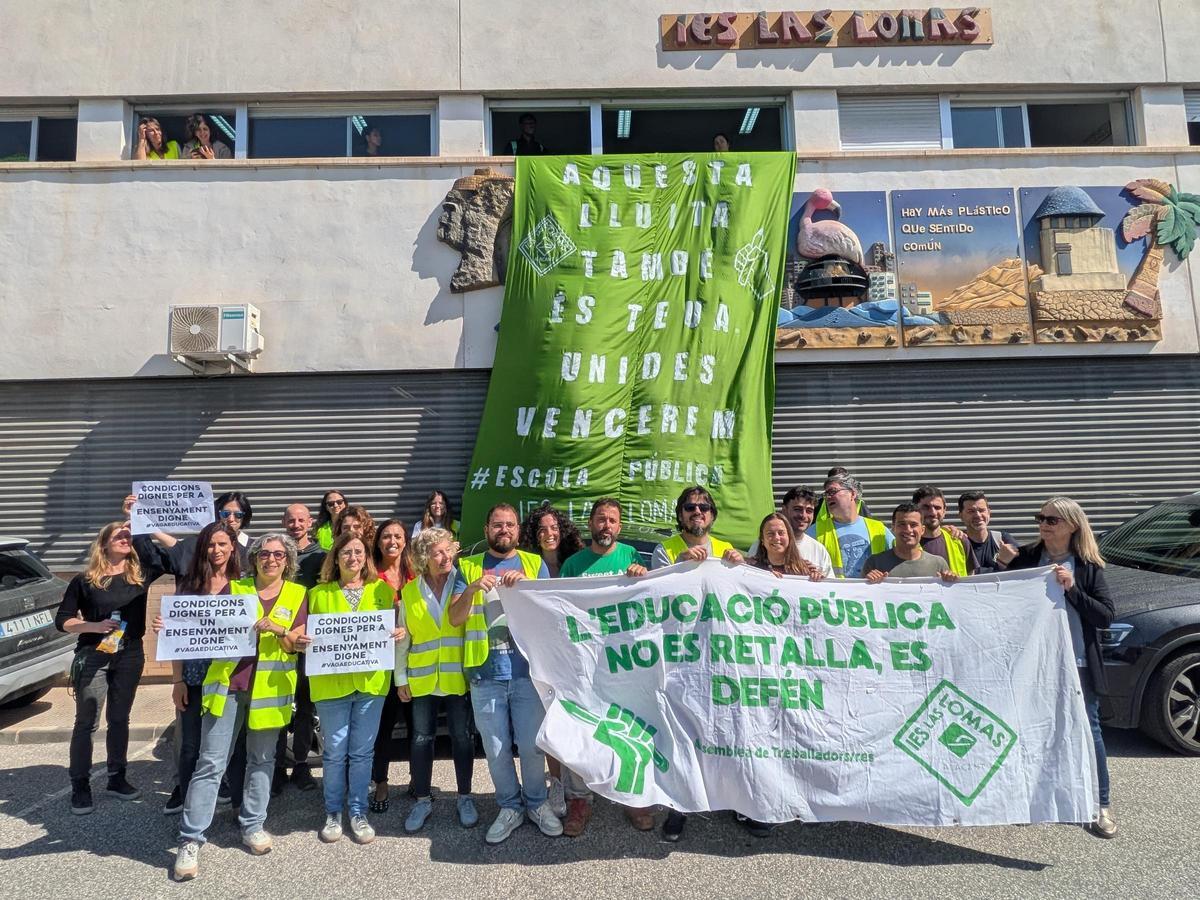 Profesores del IES Las Lomas, este martes contra los servicios mínimos abusivos