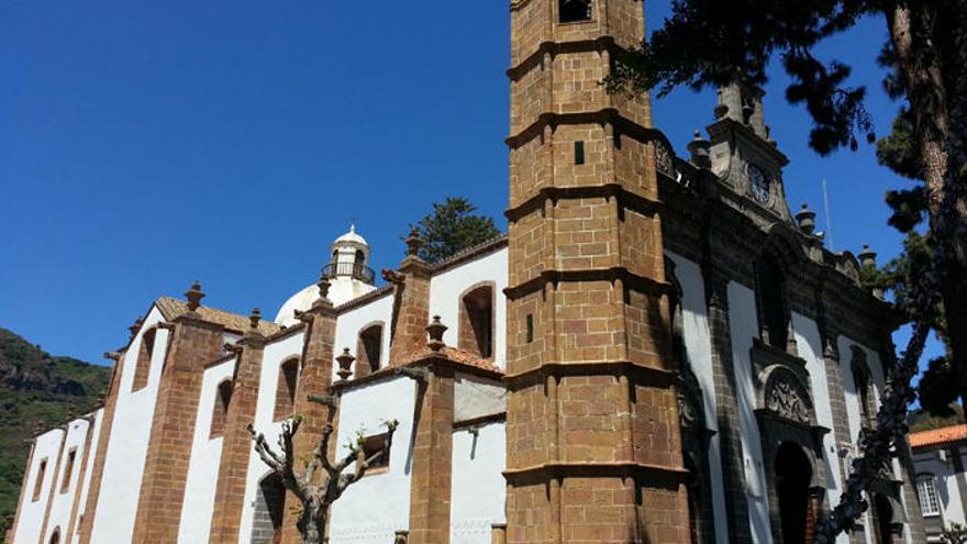 Teror pide ayuda al Cabildo para pintar la fachada y cúpula de la Basílica del Pino