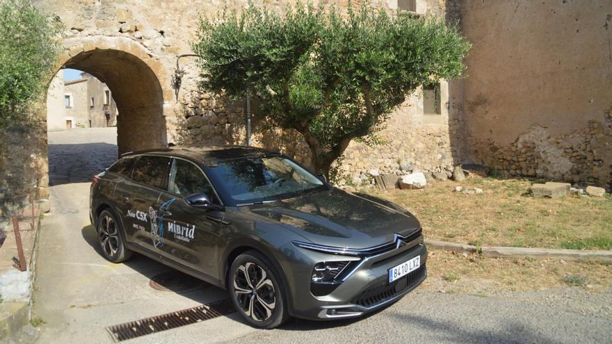 En ruta per l’Empordà amb el nou Citroën C5X Híbrid Endollable