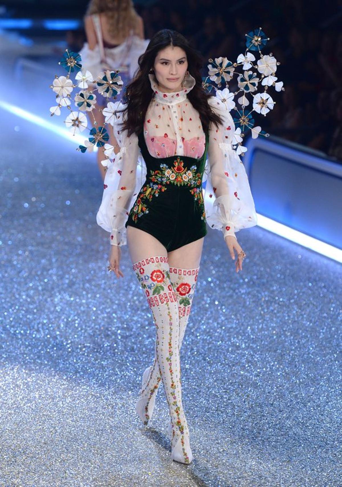 Victoria's Secret Fashion Show 2016: Sui He