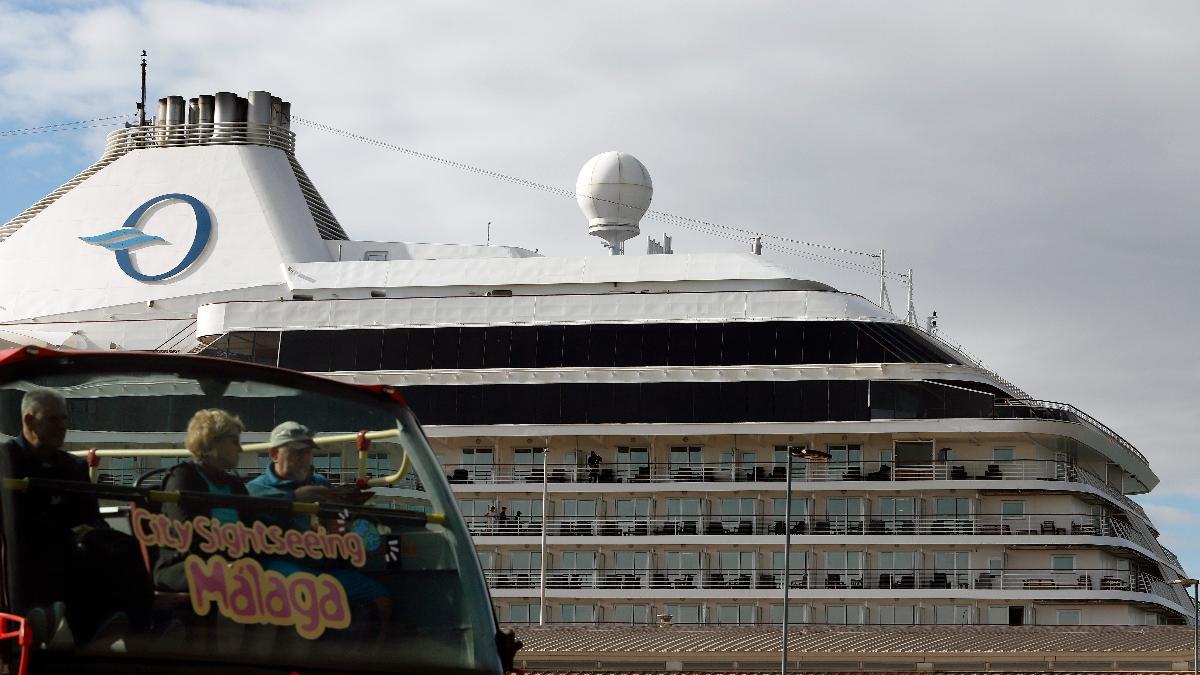 Crucero Marina en el Puerto de Málaga