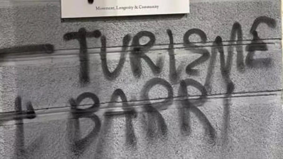 Der Nachbarschaftsverband von Pere Garau kritisierte die Schmierereien.
