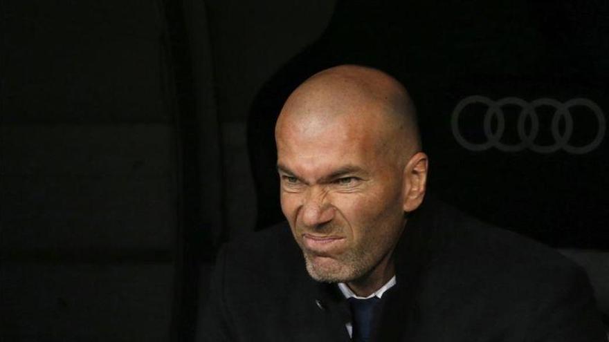 Zidane: &quot;No podemos estar contentos con lo que estamos haciendo&quot;