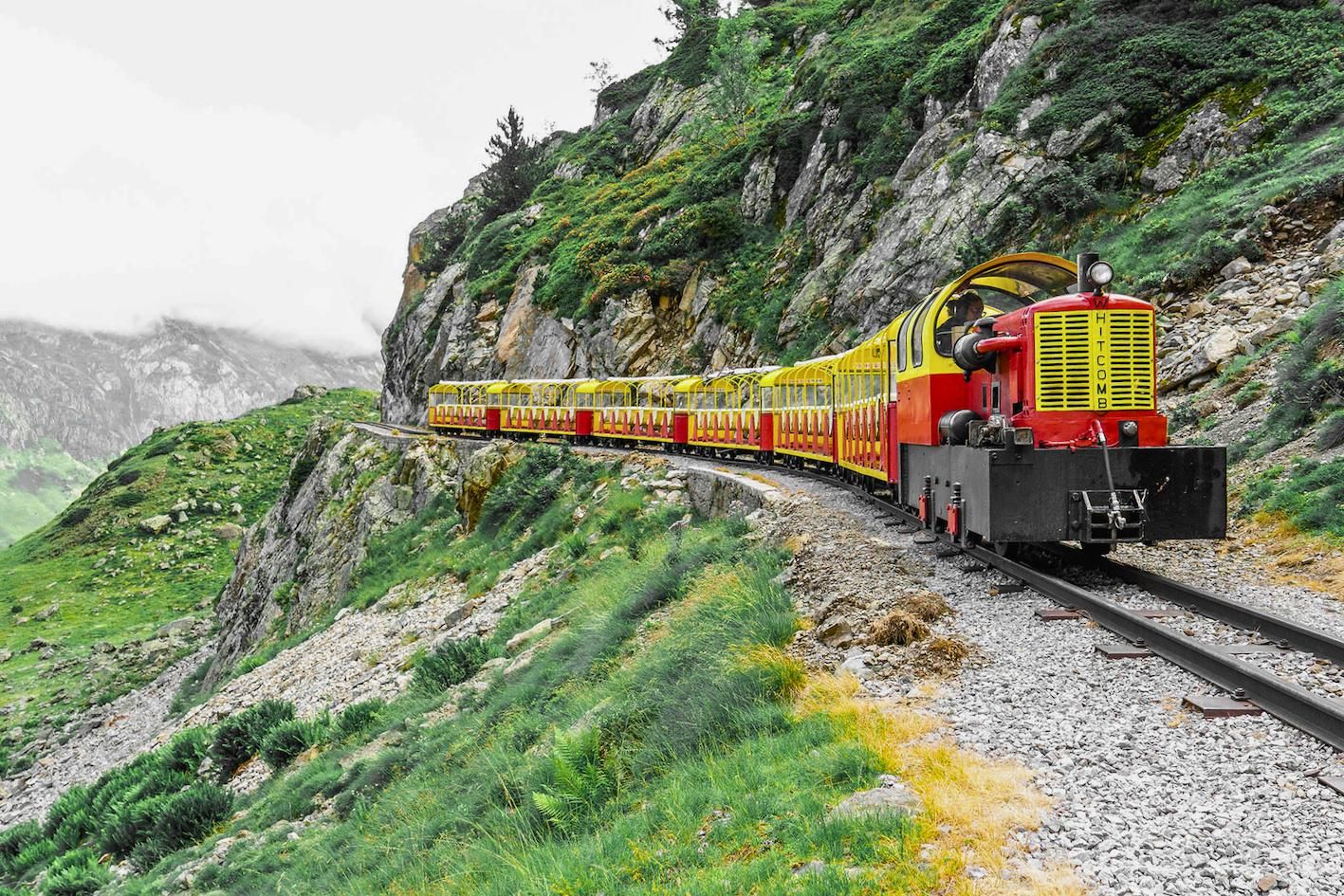 El tren más alto de Europa está en Artouste, un pequeño pueblecito en el Pirineo francés