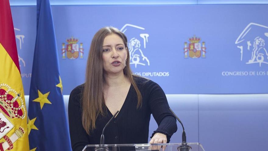 El PP acusa a Sánchez de usar la regularización de inmigrantes para 
