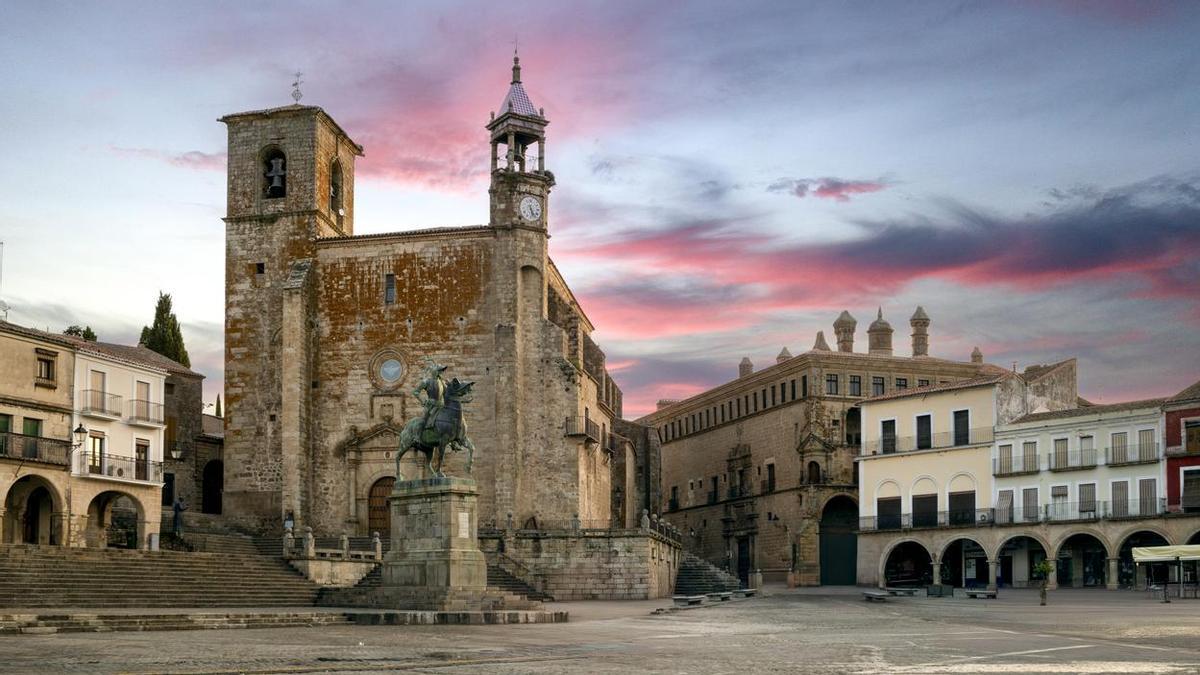 Es uno de los pueblos más bonitos de Cáceres