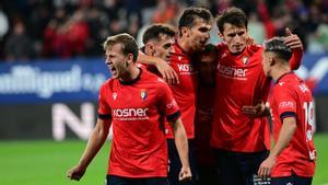 Osasuna - FC Barcelona | El gol de penalti de Budimir