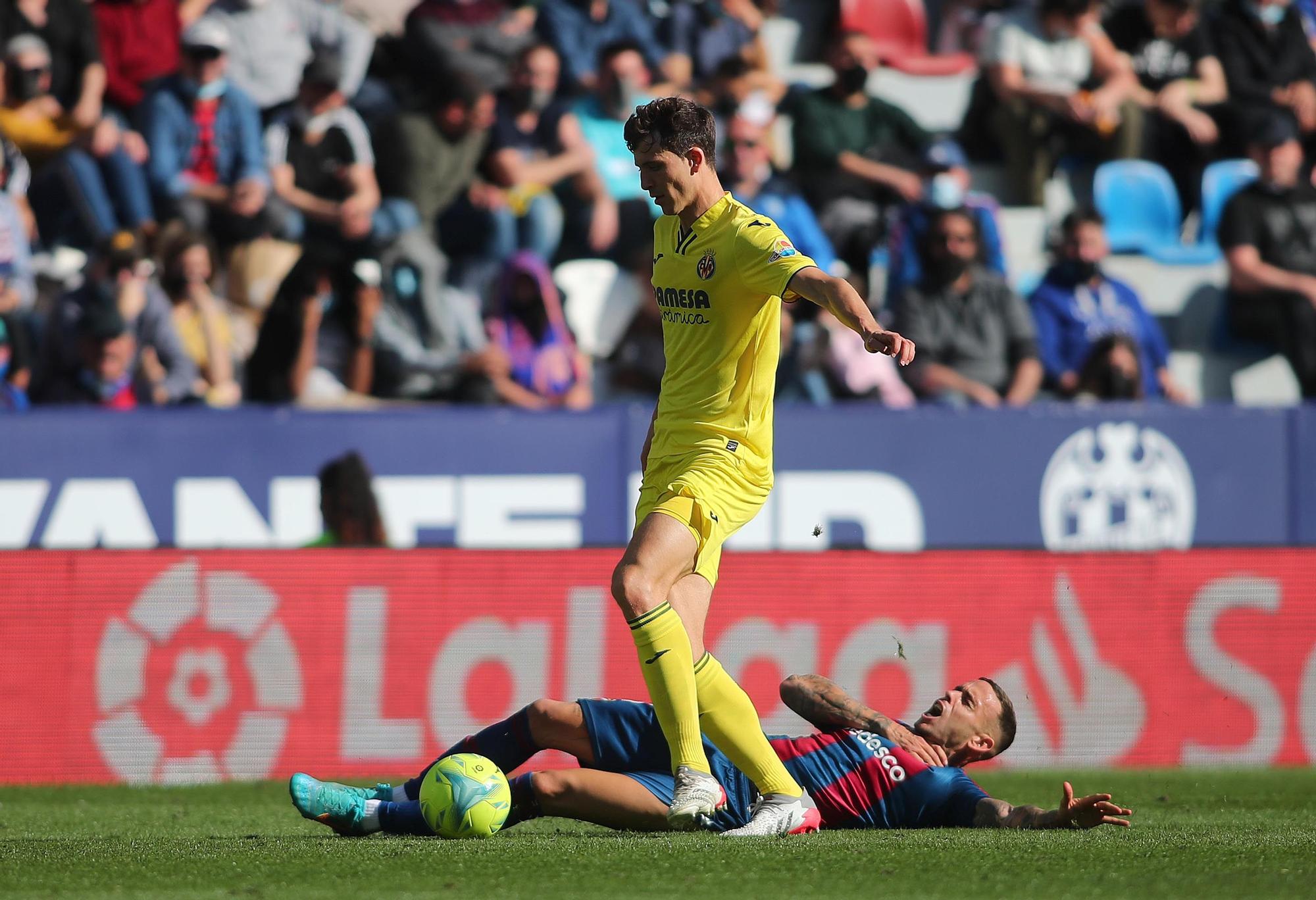 Las imágenes de la victoria del Levante frente al Villarreal en el Ciutat de València