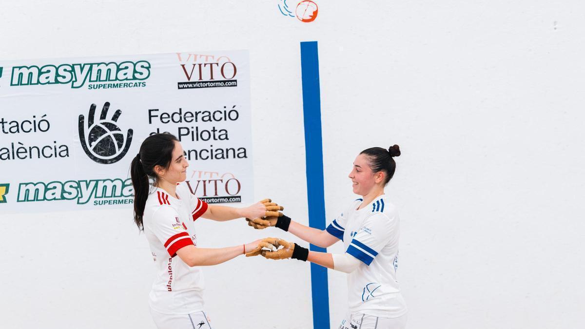 Victoria i Amparo, en les semifinals de Bellreguard.