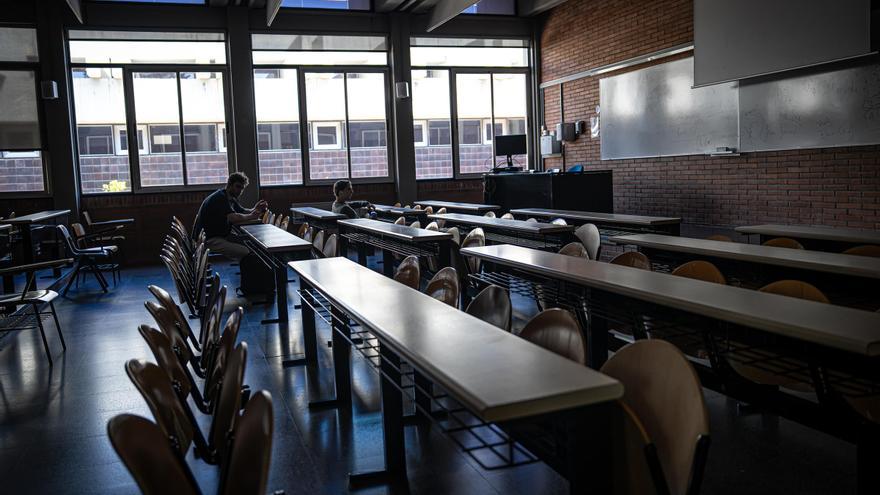 Las universidades detectan que los alumnos incluyen respuestas generadas por IA en los exámenes