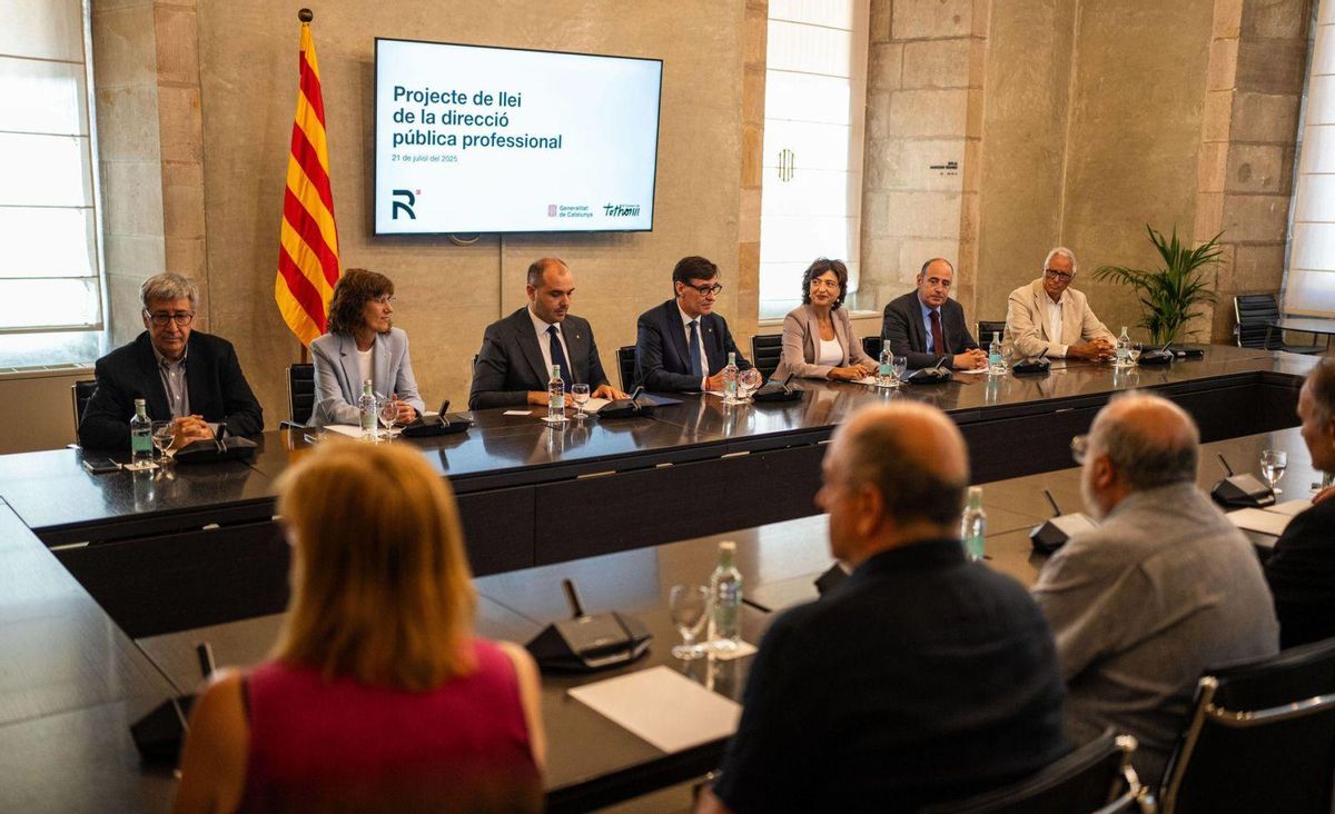 El Govern promourà que els directius públics s’elegeixin per mèrits i no a dit El Govern promourà que els directius públics s’elegeixin per mèrits i no a dit