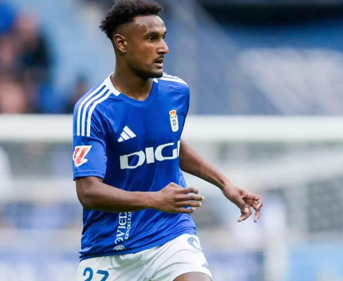 Hassan, extremo izquierdo del Real Oviedo, tentado por el Trabzonspor