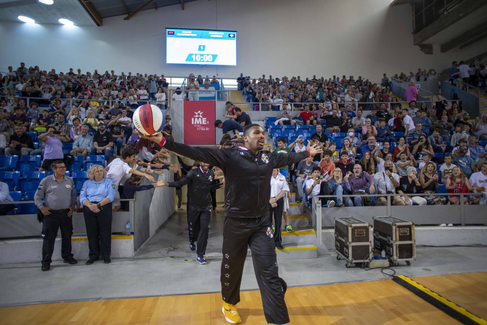 Los Harlem Globetrotters hacen vibrar a Son Moix