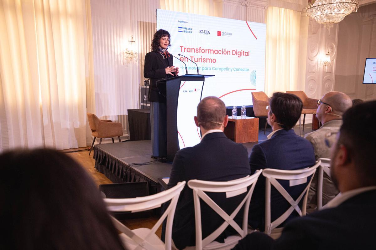Encuentro de El Día-La Opinión de Tenerife y Segittur ?Transformación Digital en Turismo: Innovar para Competir y Conectar Encuentro de El Día-La Opinión de Tenerife y Segittur ?Transformación Digital en Turismo: Innovar para Competir y Conectar