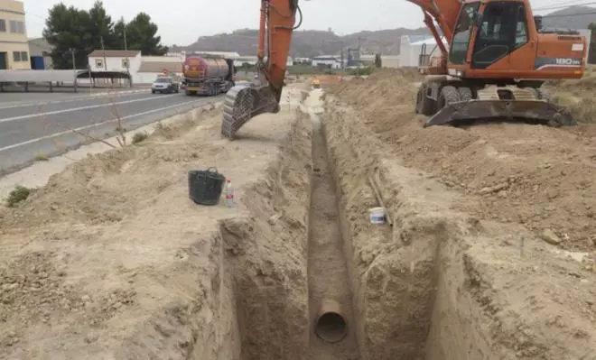 El polígono industrial de Serrata tendrá un nuevo colector de aguas residuales
