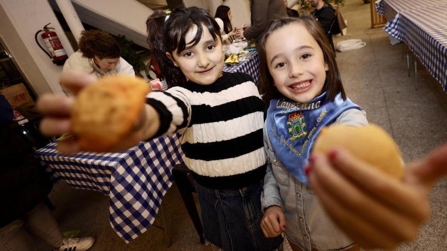 EN IMÁGENES: Siero celebra una fiesta de Comadres &quot;como las de antes&quot; en la Pola