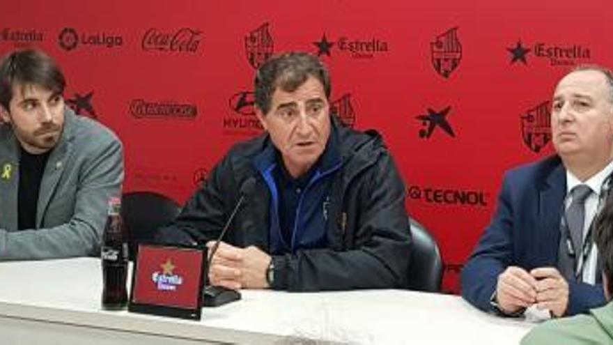 Bernardo Tapia: &quot;No hemos estado brillantes, pero hemos sacado un punto&quot;