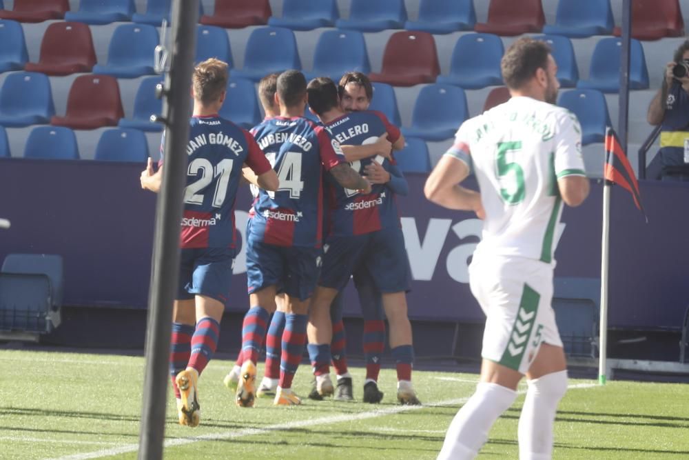 Las imágenes del Levante UD - Elche CF