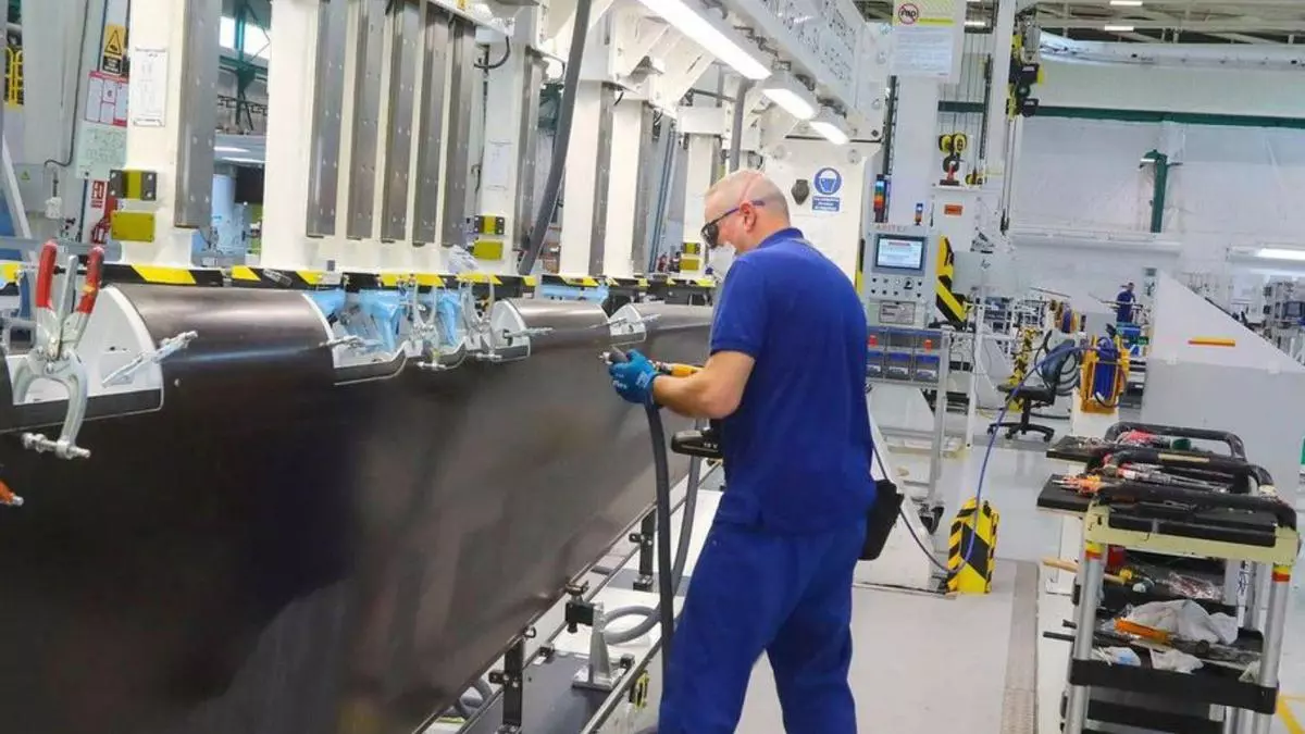 El 62% de los economistas creen que la reducción de jornada disminuiría la productividad