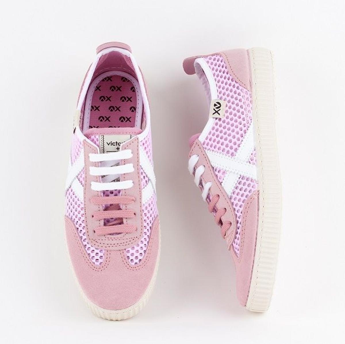 Zapatillas Victoria x Munich en color rosa con detalles en blanco