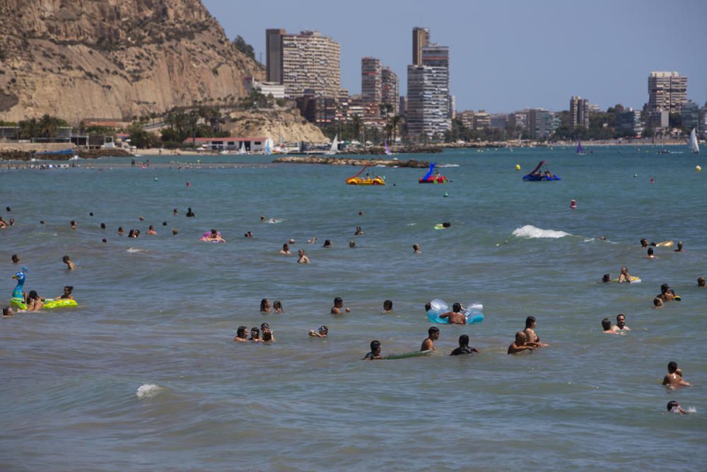 La segunda ola de calor del verano trae un fin de semana tórrido