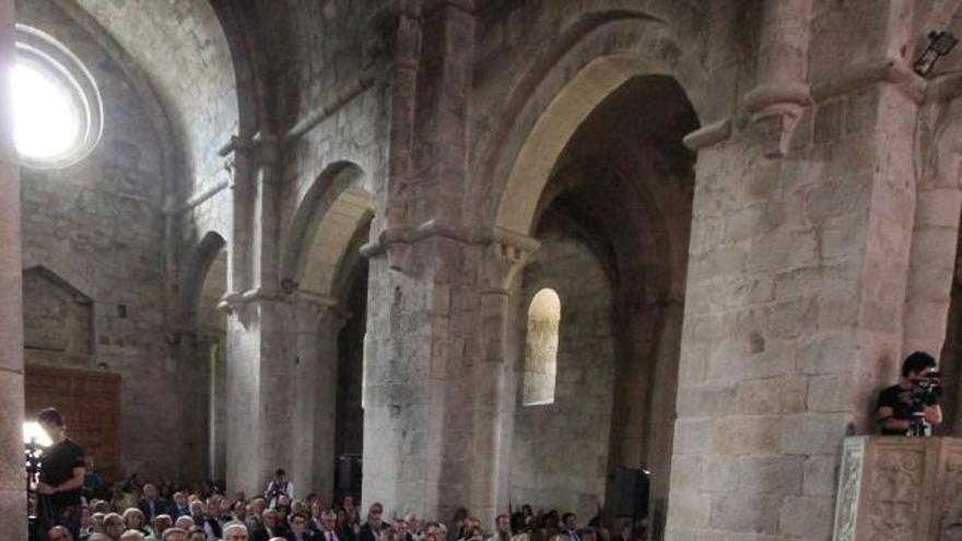 Asistentes al acto central del Día de la Provincia.