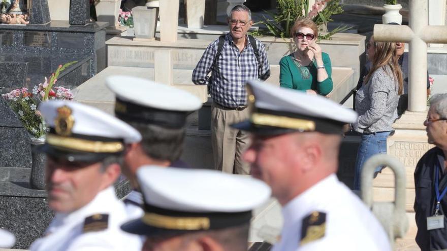 Homenaje a los Caídos de la Armada y a Isaac Peral en el Cementerio de los Remedios de Cartagena