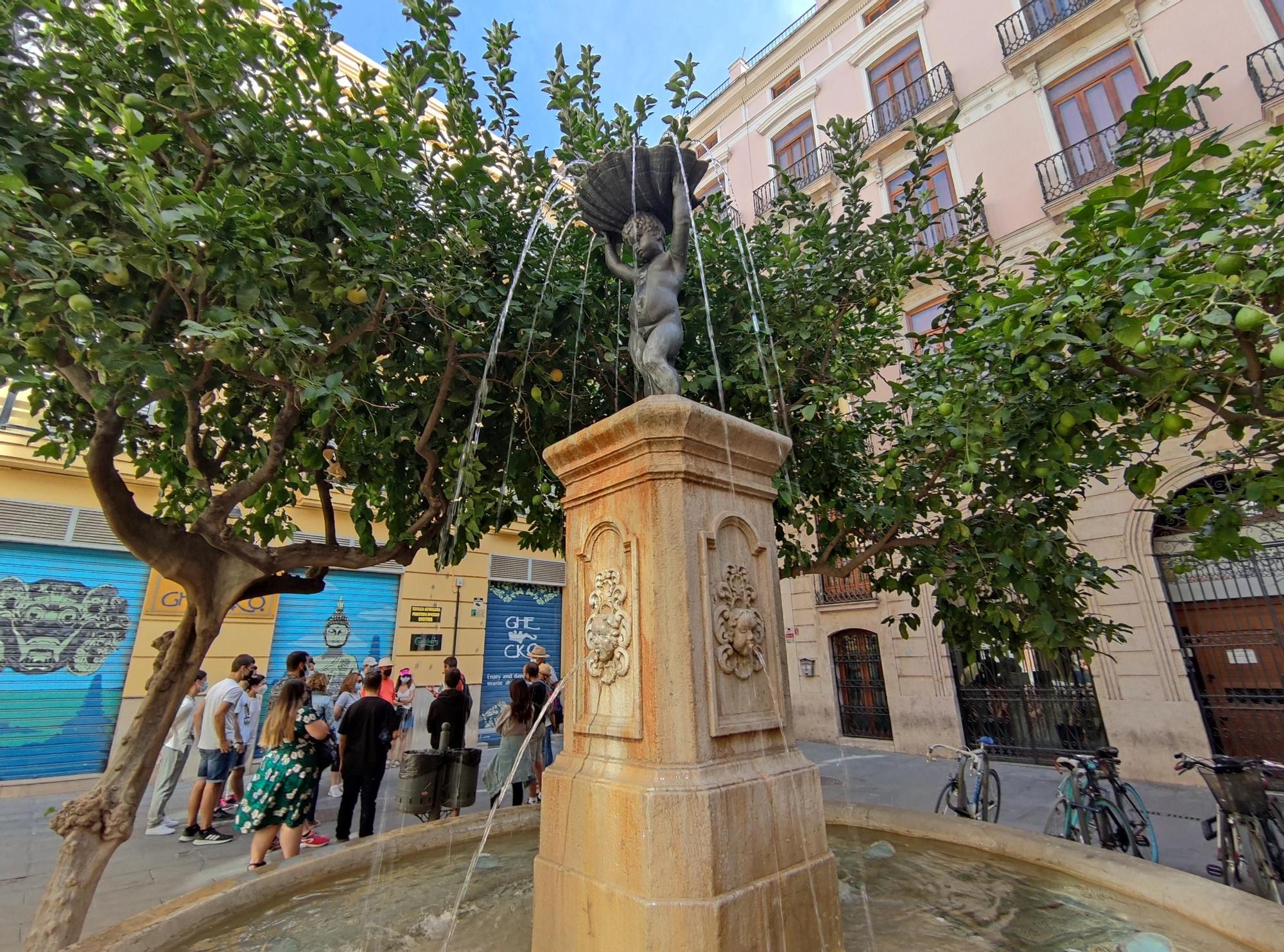 La plaza del Negrito, plaza  de "Nuestra Señora de Contra la Peste"