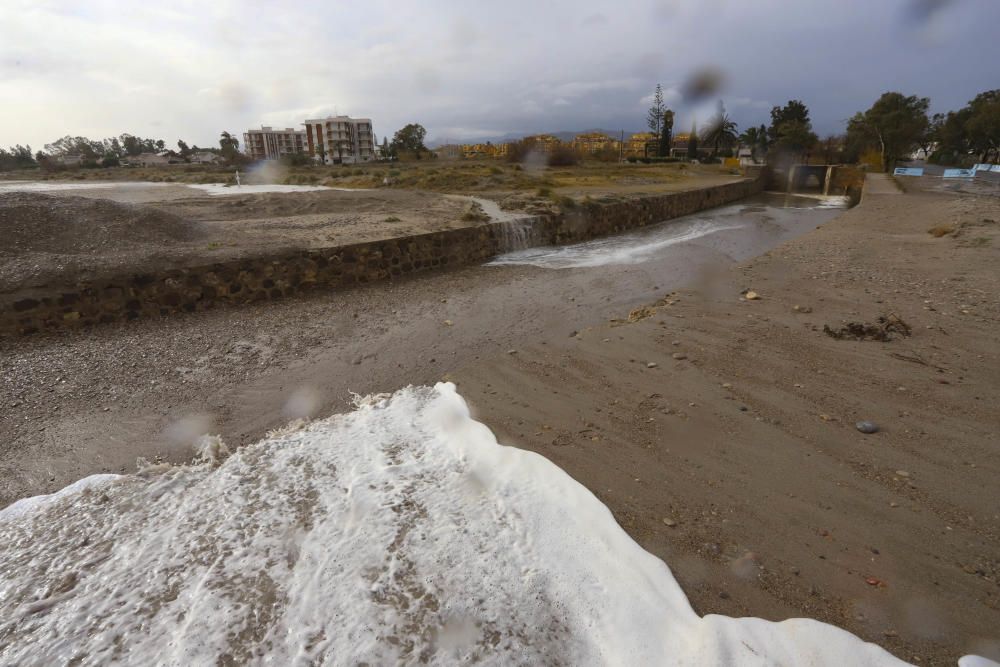 Daños en el litoral de Camp de Morvedre tras el paso del temporal Gloria