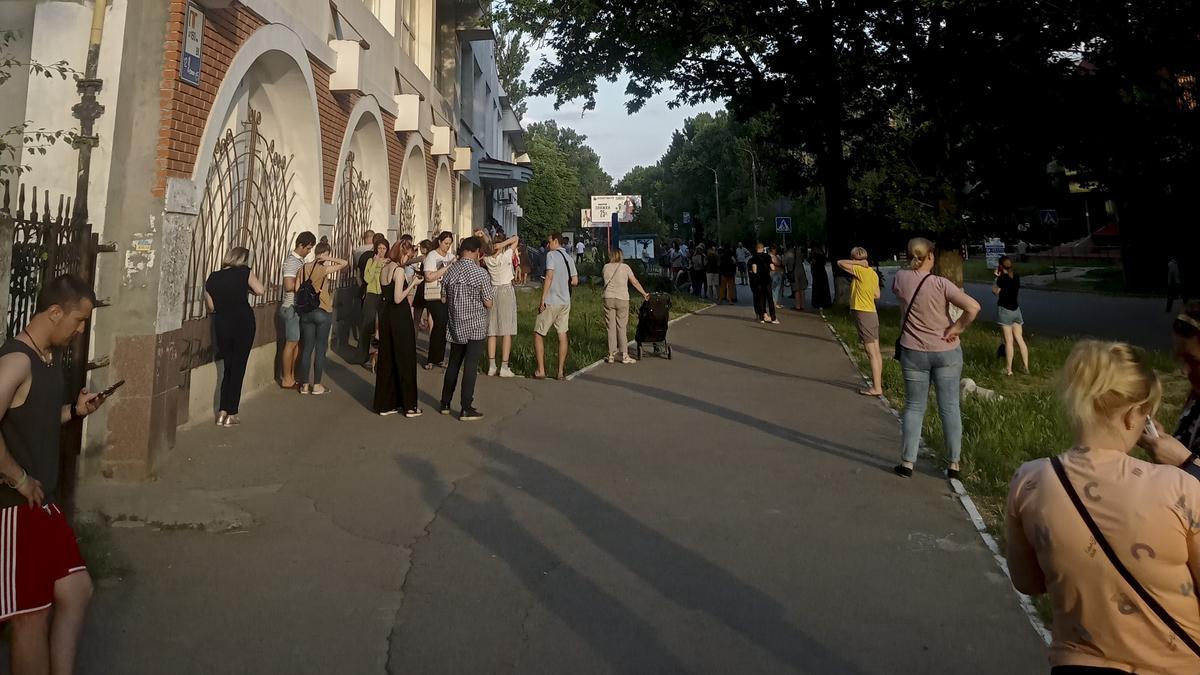 Habitantes de Jersón describen expectación ante avance de tropas ucranianas