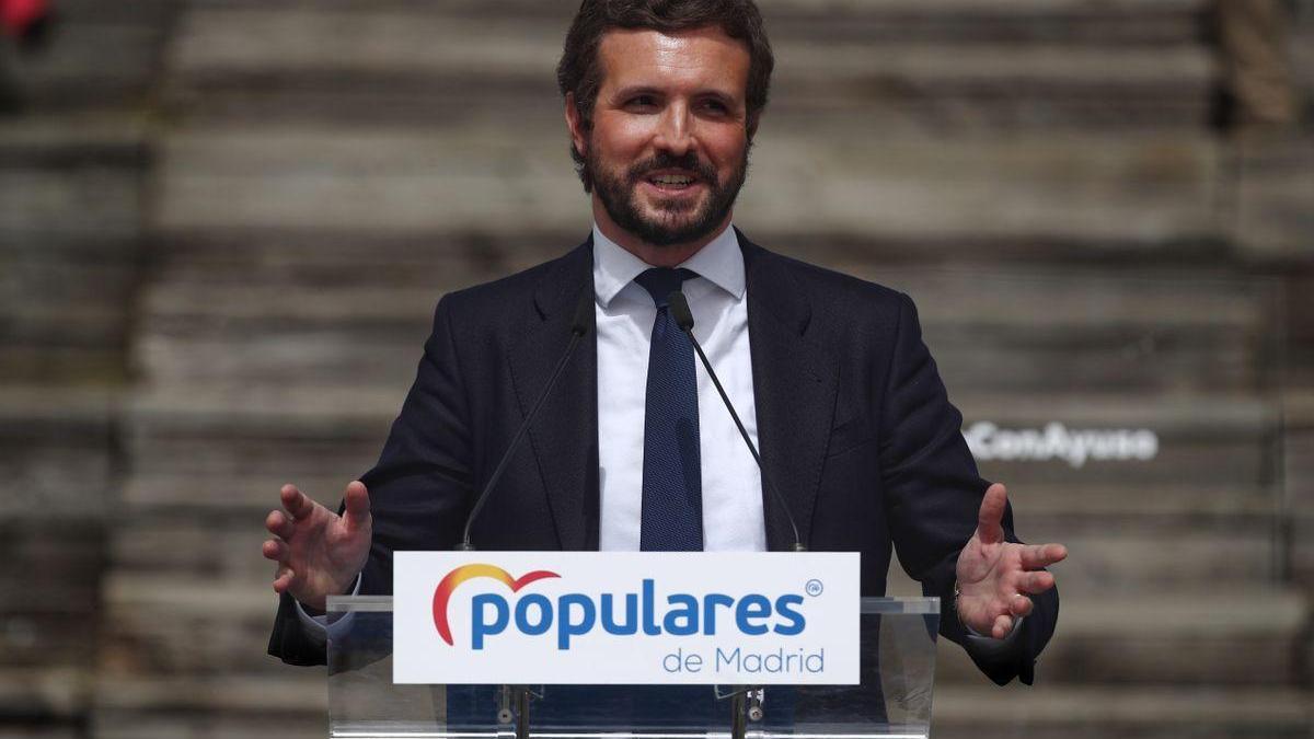 Casado quiere que Ayuso gobierne sin Vox porque el multipartidismo es un &quot;desastre&quot;