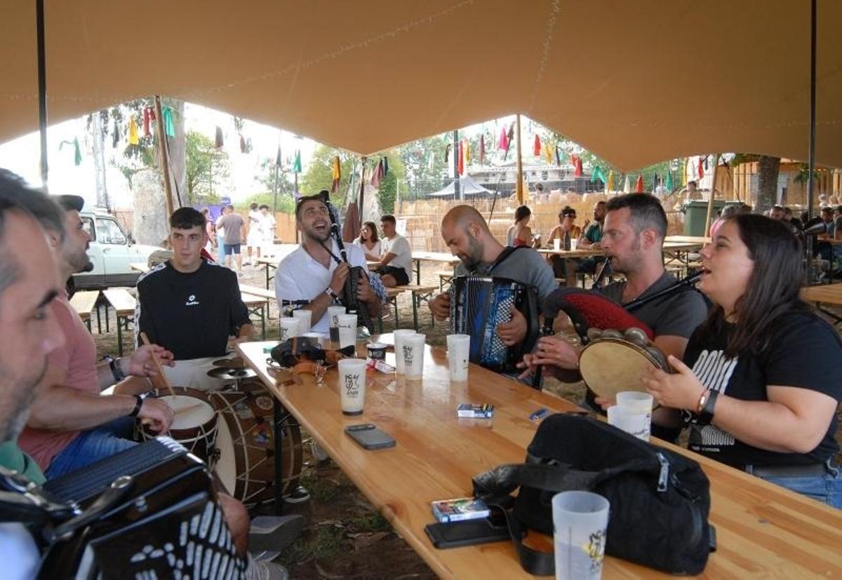 As Nosas Músicas.