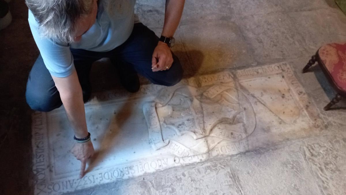 La sepultura más antigua de la Catedral de Málaga, la del canónigo fundador de la que fue capilla de San Gregorio..