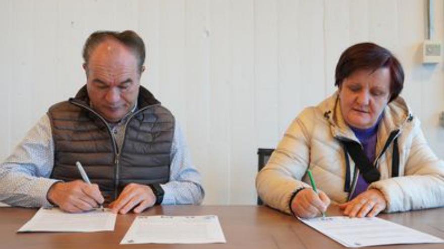Cárnicas Anzo y Avatel firman sus patrocinios para la Feira do Cocido