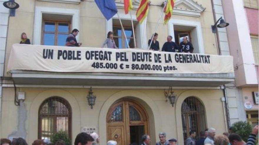 Los municipios socialistas reclaman a la Generalitat que les pague lo prometido