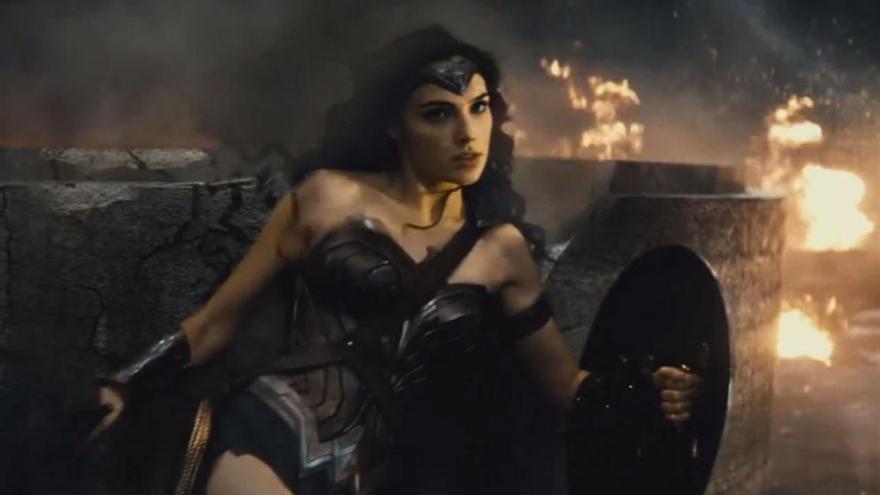 Wonder Woman reaparece en Batman v Superman