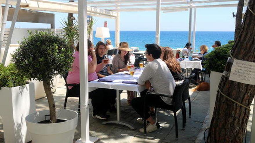 Una terrassa a primera línia de mar de Platja d&#039;Aro