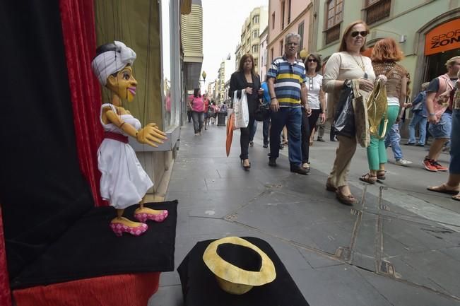 Rebajas y apertura dominical en Triana