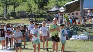 La Xunta abre plazo para que las familias apunten a sus hijos en los campamentos de verano: tiempos, precios y oferta