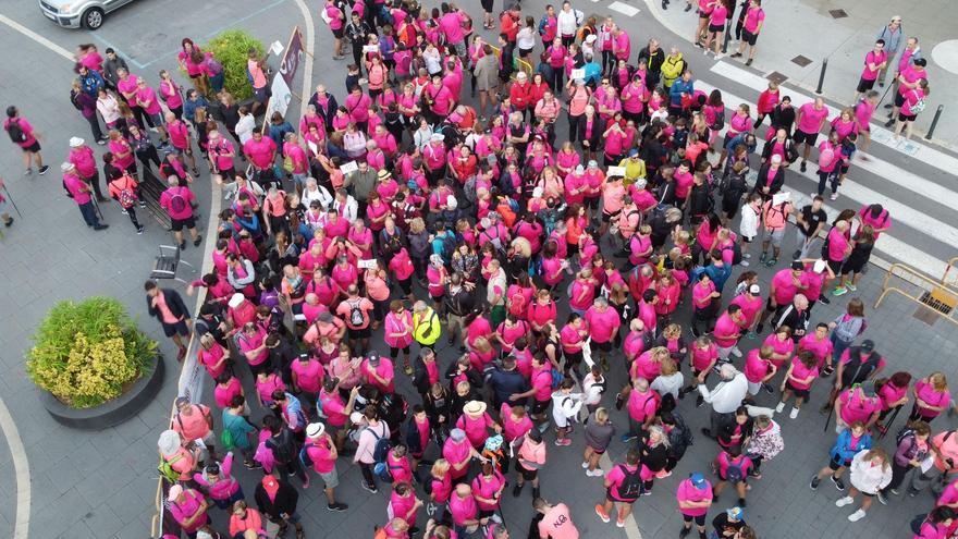 Más de 700 ondenses reivindican el entorno natural y estilo de vida saludable en la marcha &#039;Caminant per Onda&#039;