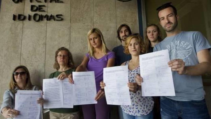 Miles de alumnos de la EOI denuncian la dificultad del examen B1 de inglés