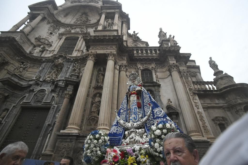 Romería de Murcia: ambiente previo y salida de la Fuensanta de la Catedral