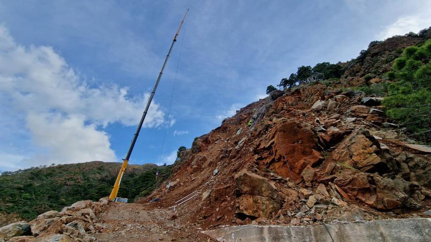 La Junta continúa con los trabajos de reparación de la carretera entre Ronda y San Pedro Alcántara
