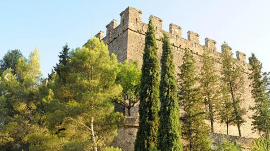 Coneixes el castell medieval de Balsareny?