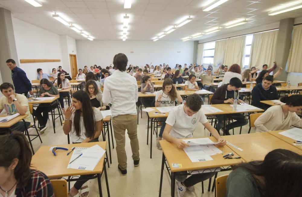 Primer día de selectividad en Galicia