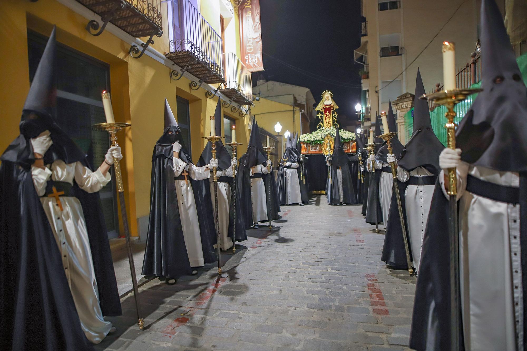 Las imágenes de las procesiones de la tarde del Domingo de Ramos en Orihuela